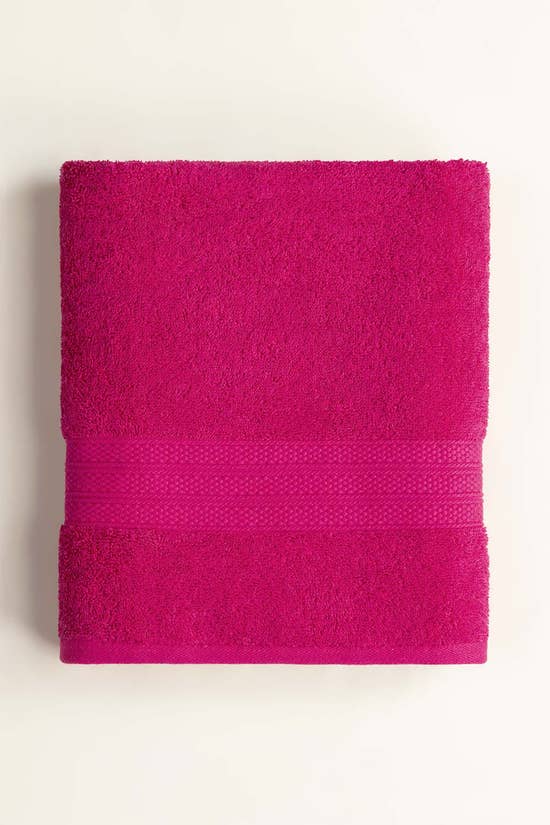 fuchsia dyed bath towel 1