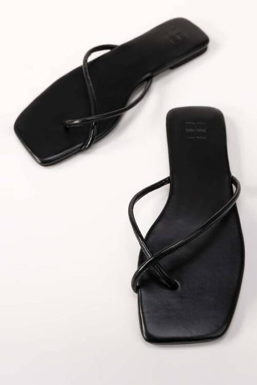 Black Slipper IWE-SLP24-036