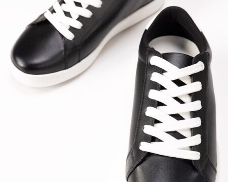 Women Black Sneaker IWW-SNK24-001
