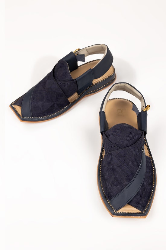427839 men peshawari blue gulahmed front 2