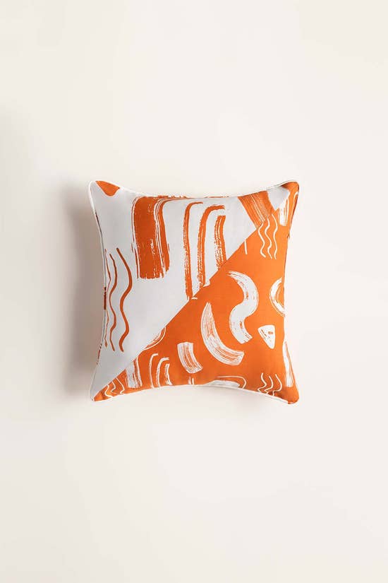 abstract t 200 square cushion cover gulahmed front 1