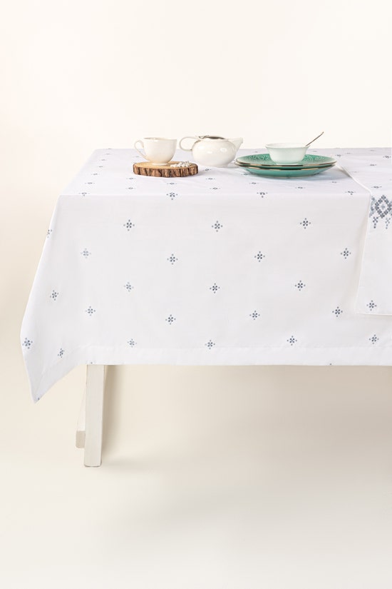 cross stitch blue table linen set gulahmed front 1