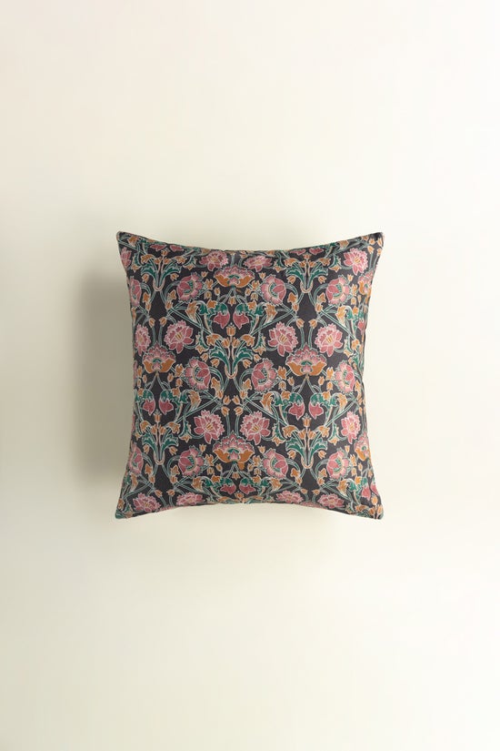 dm 002 digital cushion cover gulahmed front 1