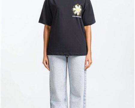 Relax Fit Black Tee With Artwork WM-KTP-SS24-032