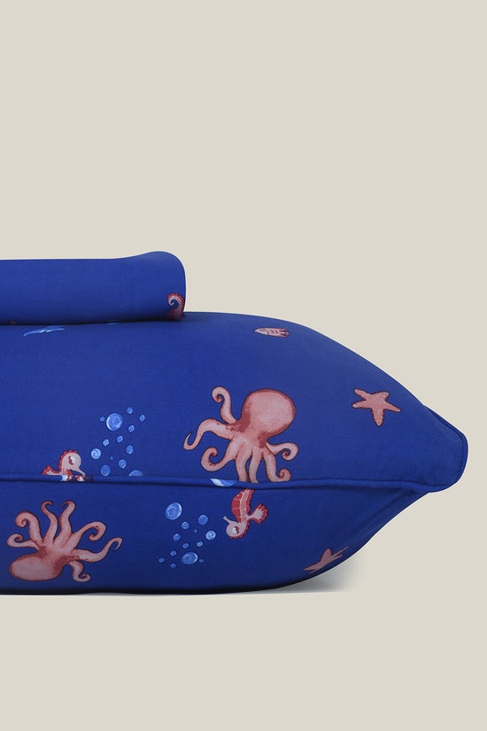 underwater sheet 001