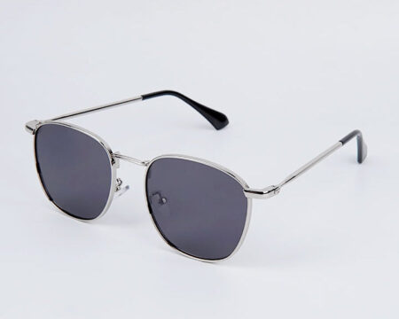 Round Metal Sunglasses - Black