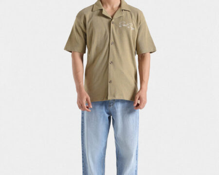 Resort Collar Embroidered Shirt
