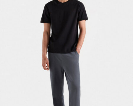Basic T-Shirt