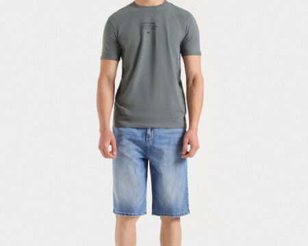 Graphic T-shirt
