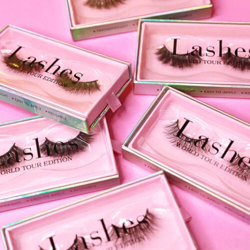 EYE LASHES WORLD TOUR EDITION
