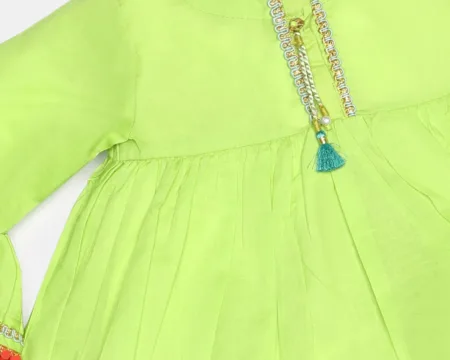 Green Stylised Infant 2PC